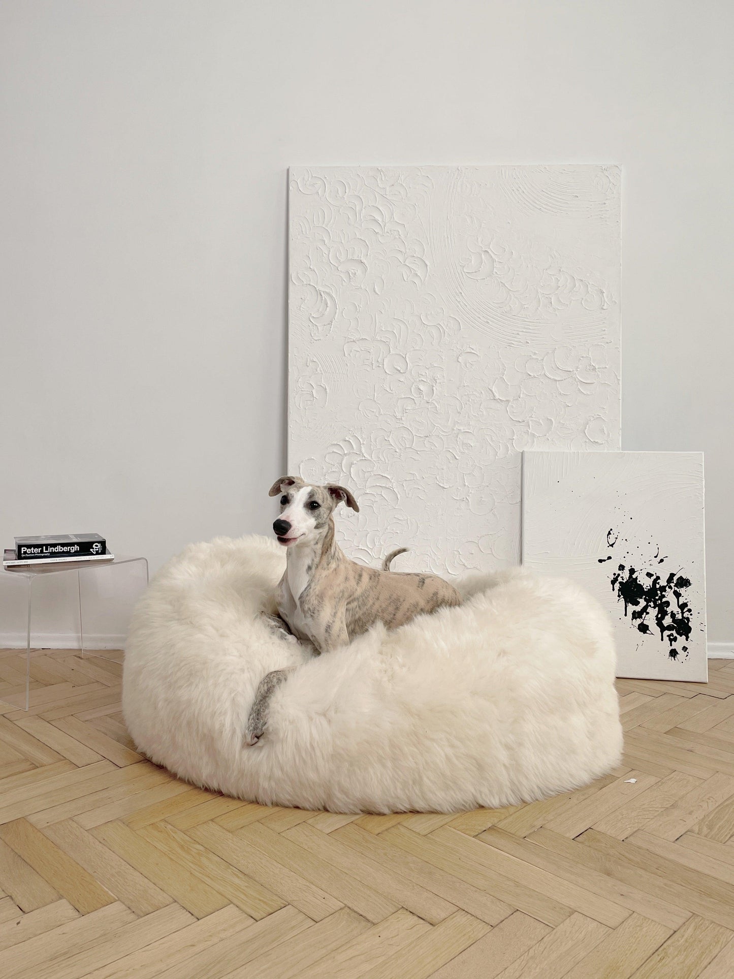 Panier pour chien ovale en peau de mouton naturelle - Blanc